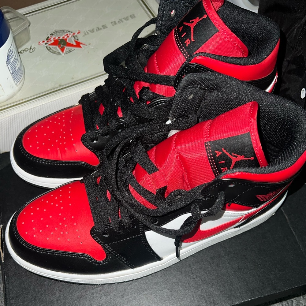 Jordan 1